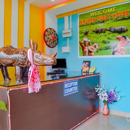 Spot On Nirvaan Guest House Kaharpara Esterno foto