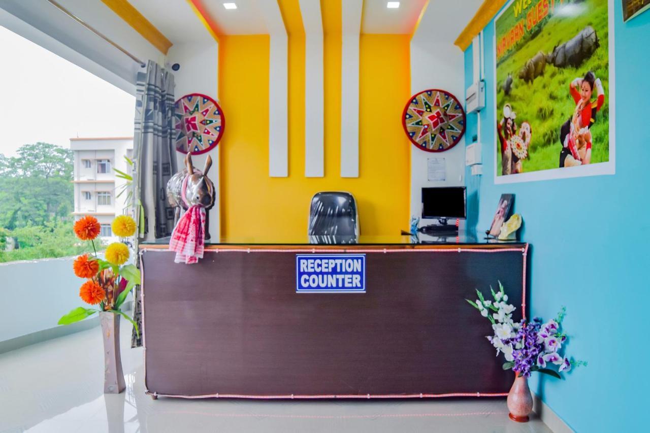 Spot On Nirvaan Guest House Kaharpara Esterno foto