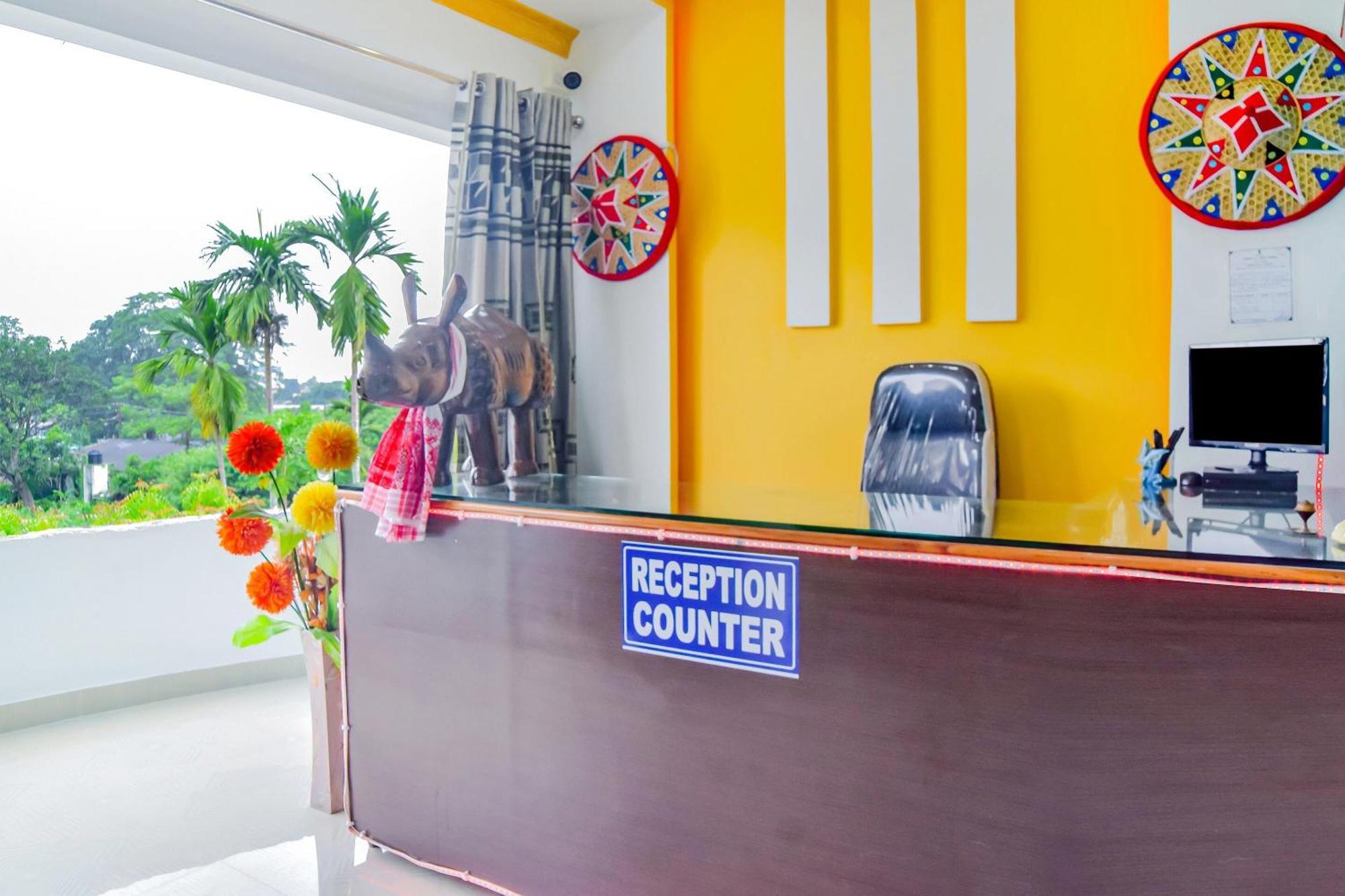 Spot On Nirvaan Guest House Kaharpara Esterno foto